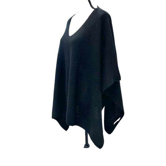 VINCE BLACK RIBBED KNIT CASHMERE SHORT SLEEVE V NECK PONCHO SWEATER - Picture 12 of 15